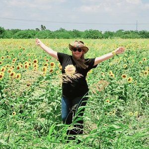 Meet your Posher, Marisol